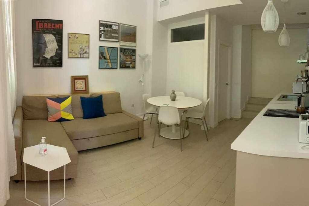 Appartamento Precioso Lugar En Barrio Sta Cruz